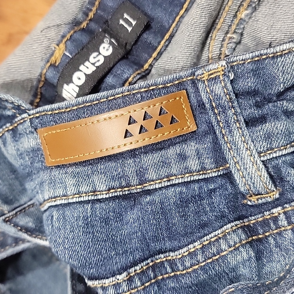 Dollhouse Stretchy Denim Overalls - Picture 14 of 15